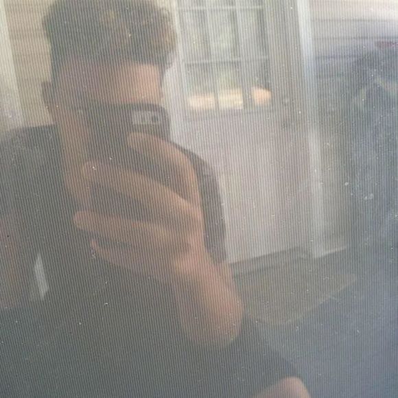 Meet your Posher, Erik - Picture 1 of 1